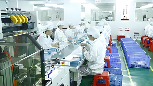 化妝品生產(chǎn)基地哪里最多？